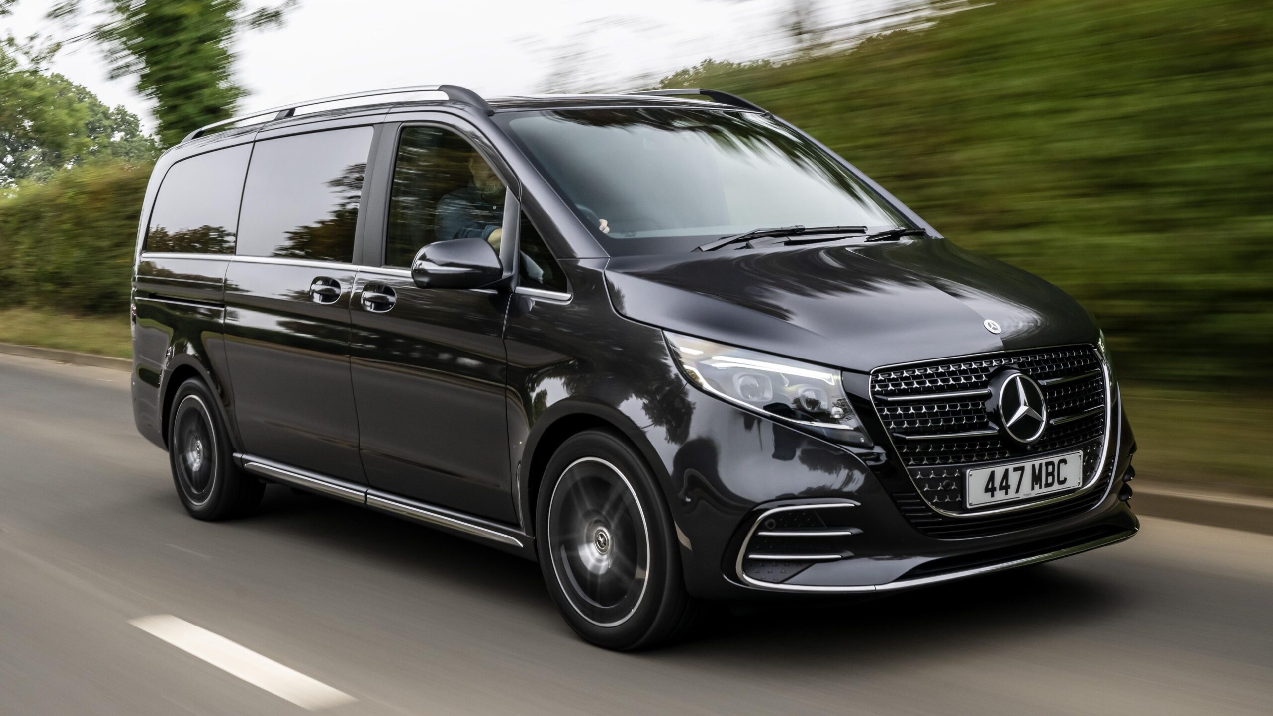 Mercedes_VClass van